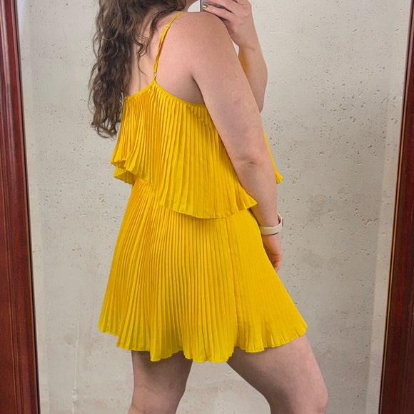REVOLVE superdown Tawnie Cami Dress in Yellow Vibrant Pleated Sleeveless Size S - Picture 7 of 13